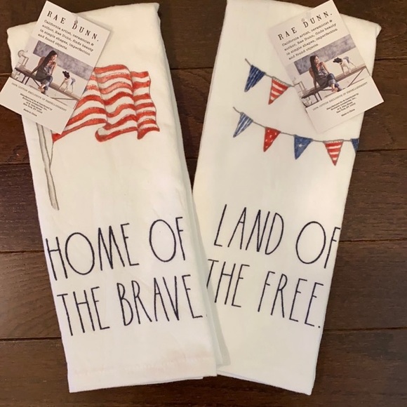 Rae Dunn LAND OF THE FREE HOME OF THE BRAVE towels